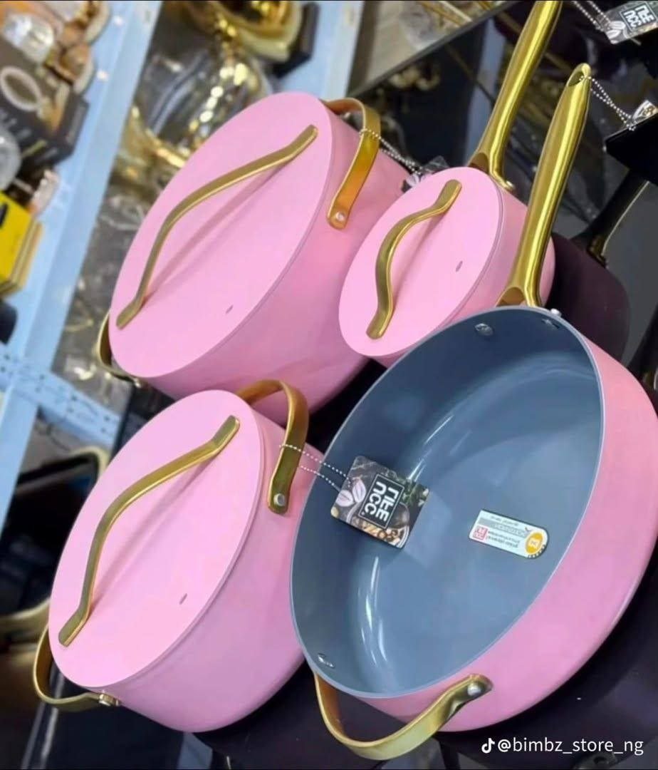 UCC LIFE Quality Cookware Set