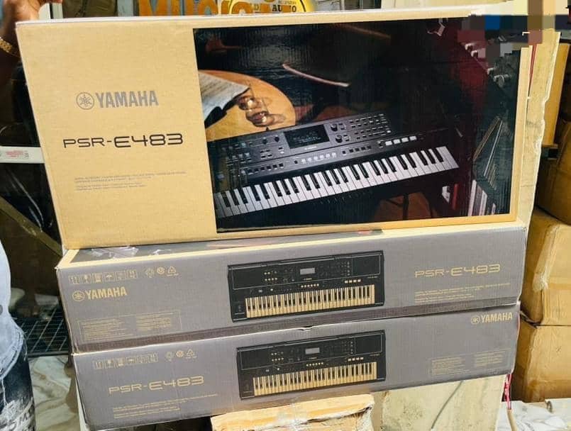 Yamaha keyboard PSR E 483