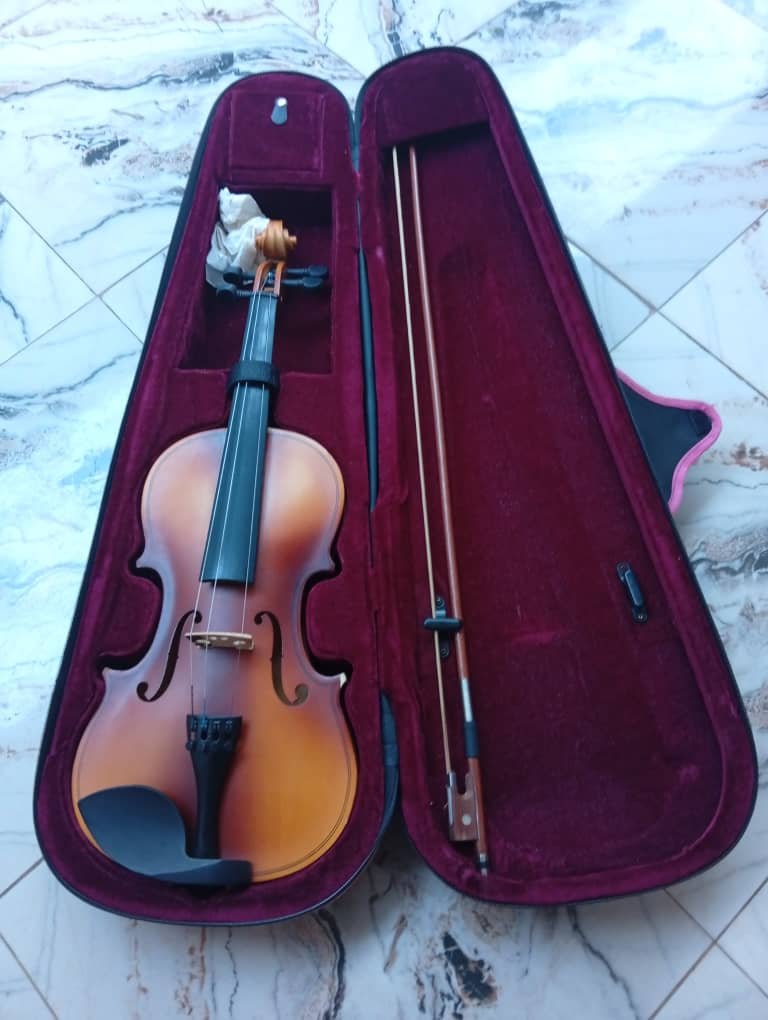 Yamaha Quality violin 4/4 2/4