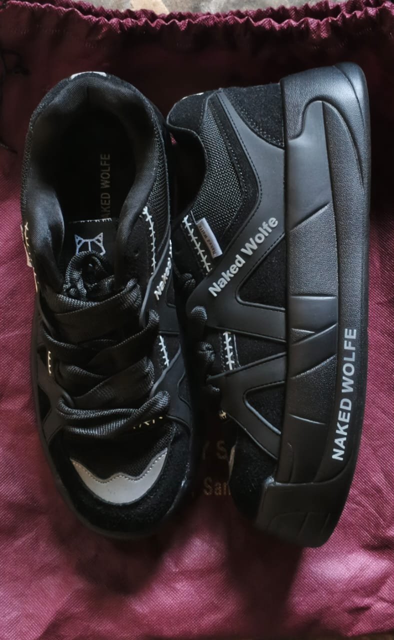 🔥 Naked Wolf Sneakers – Size 42 (Like New)