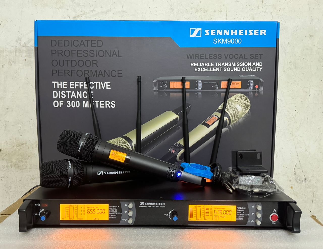 QUALITY SENNHEISER WIRELESS MIC SKM-9000
