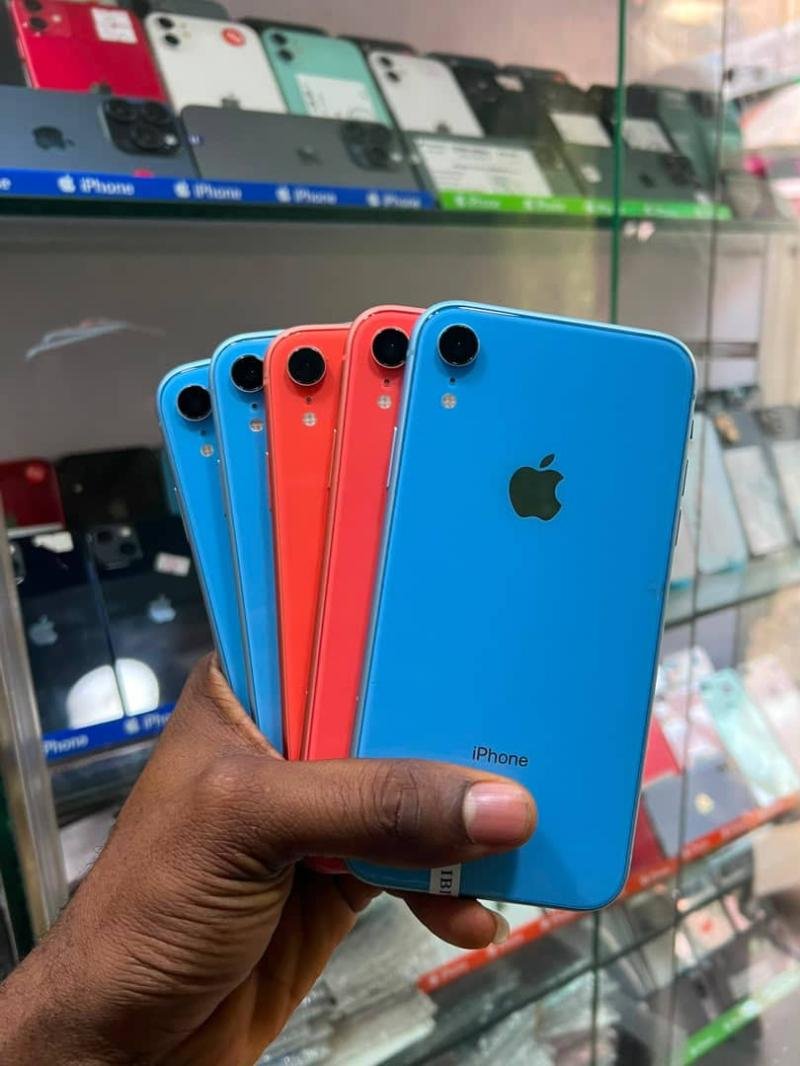 iPhone XR  Uk used  128gb  Face ID ✅ TT ✅  Price tag: 250