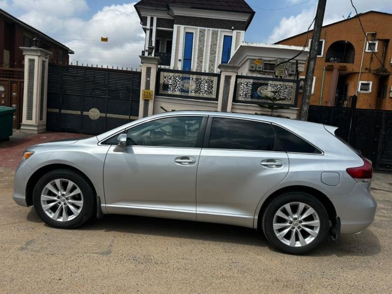 Toyota venza 2016 foreign Used