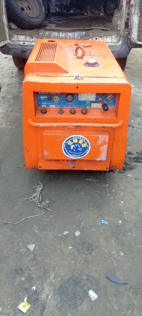 270 amps Denyo heavy duty self welding generator
