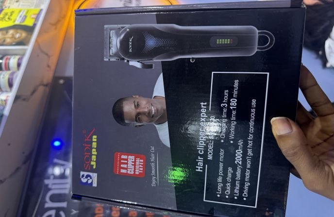 Sonia rechargeable digital clipper