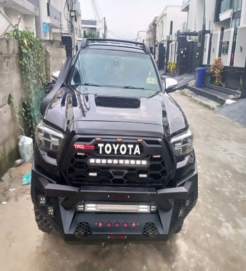 Toyota Tacoma
