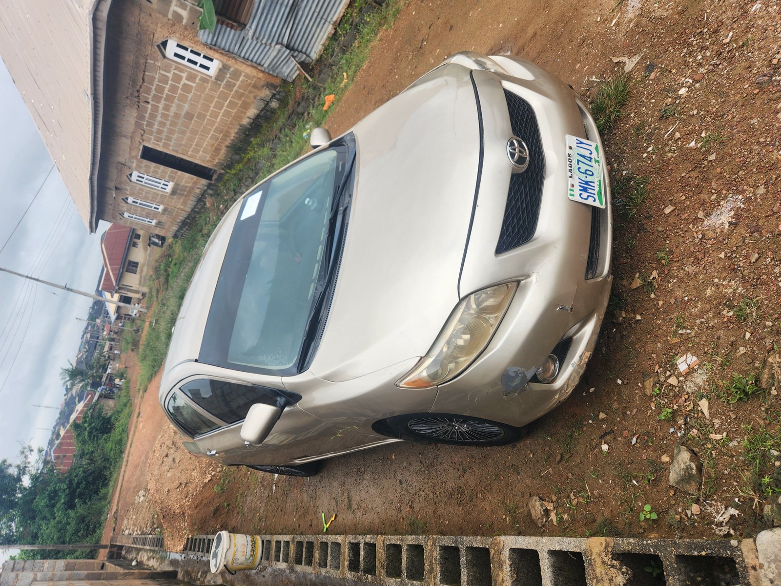 Extremely clean nigeria used toyota corolla for sale
