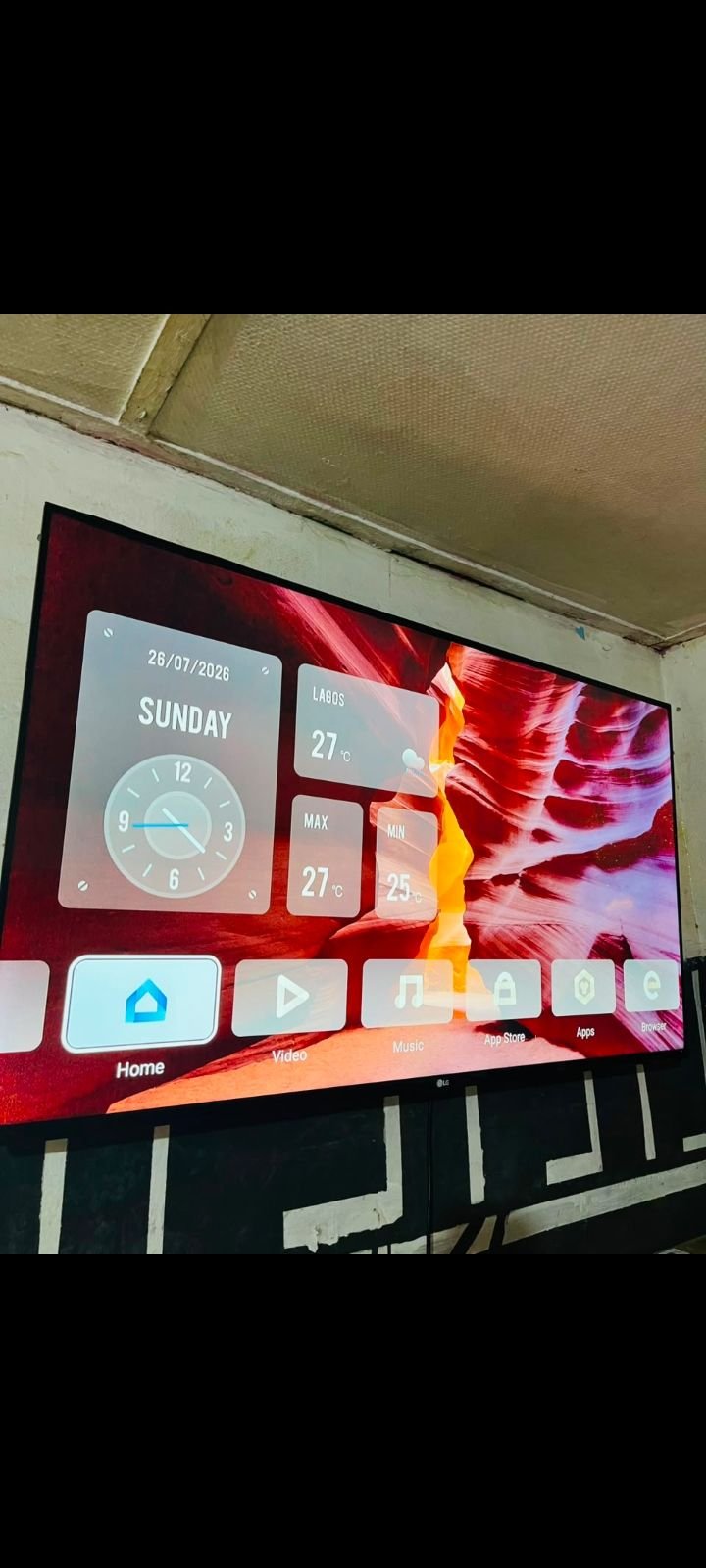 LG smart tv 65 inches