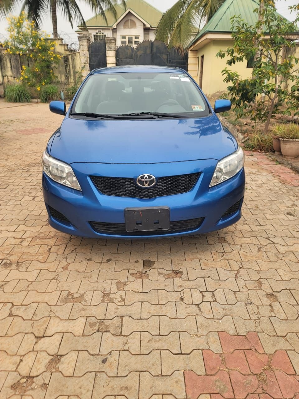 Very clean toyota corolla 2009 toks for sale