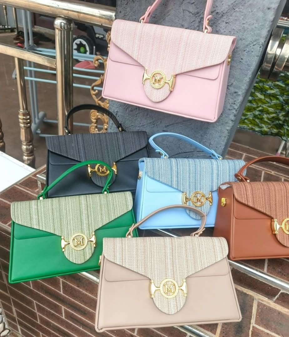 M- Box Bag