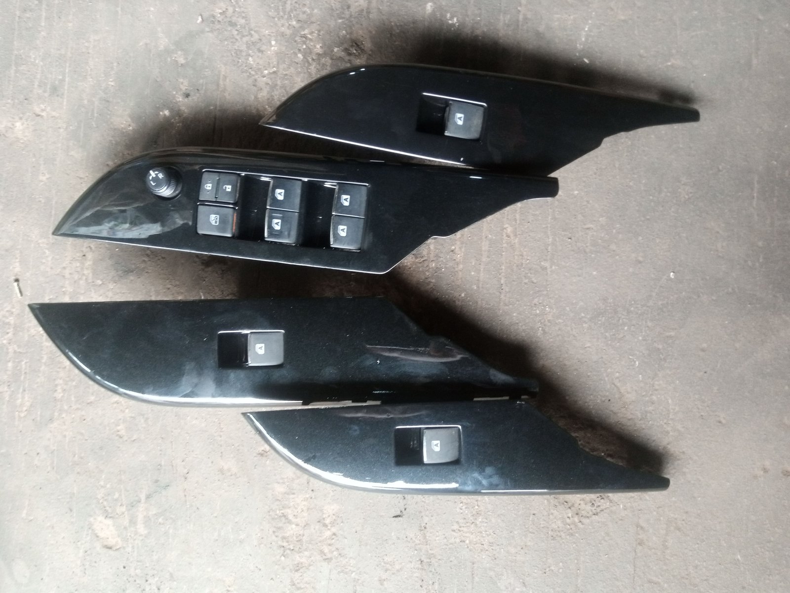 Power window switch for Toyota Hilux 2020 model