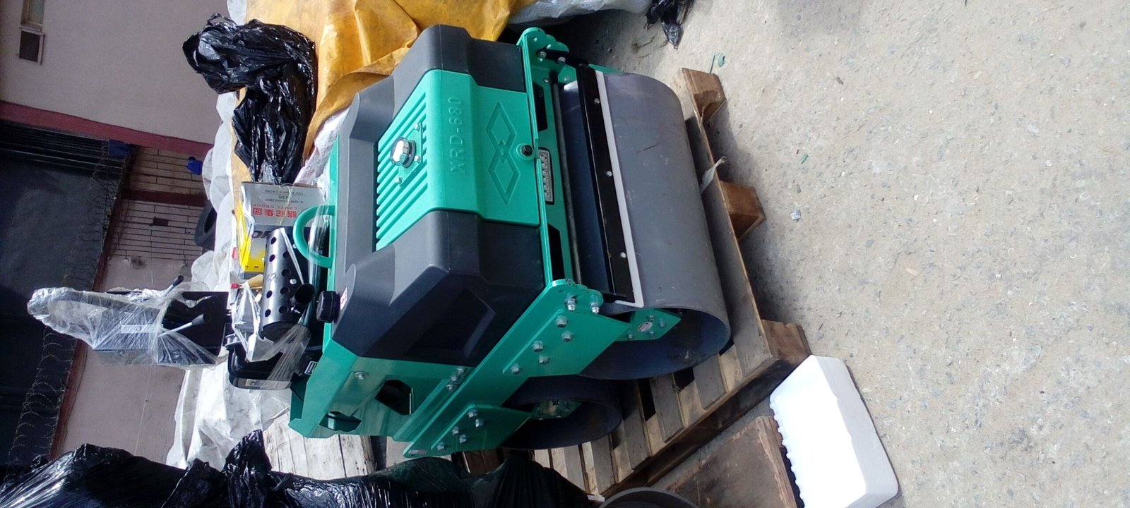 700 kg heavy duty vibrator roller